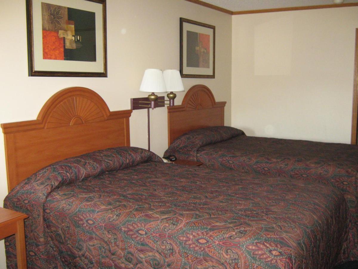America'S Best Inn And Suites Emporia Eksteriør billede
