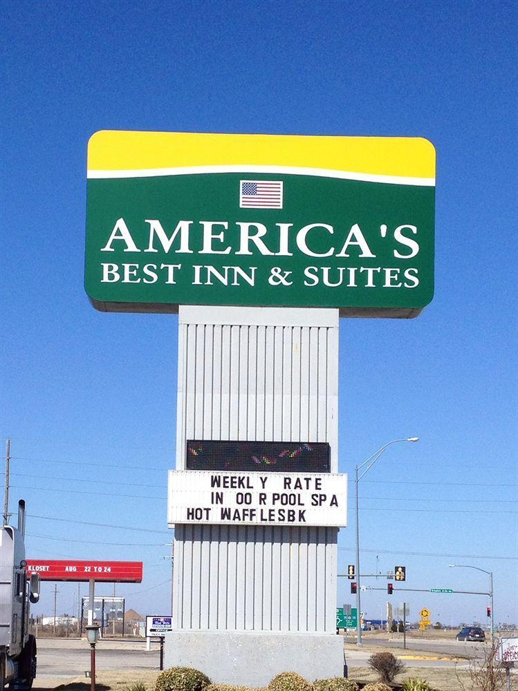 America'S Best Inn And Suites Emporia Eksteriør billede